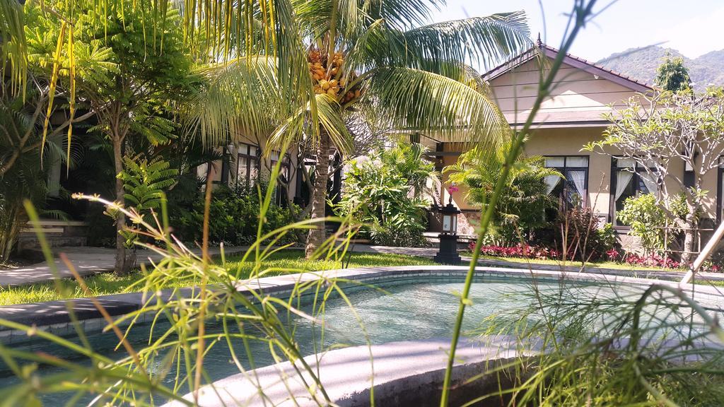 Doubleyou Homestay Pemuteran Exterior photo