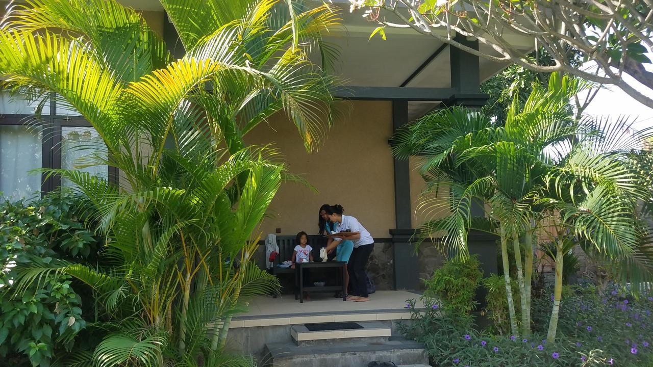 Doubleyou Homestay Pemuteran Exterior photo
